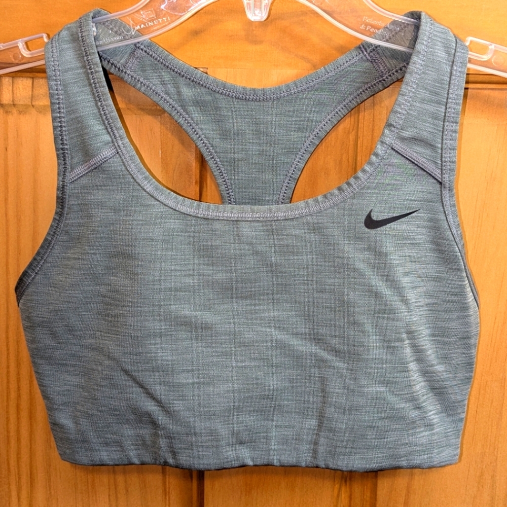 Nike Women's Sports Bra Size Medium Heathered Gray Dri-Fit Athletic Racerback - Picture 7 of 8